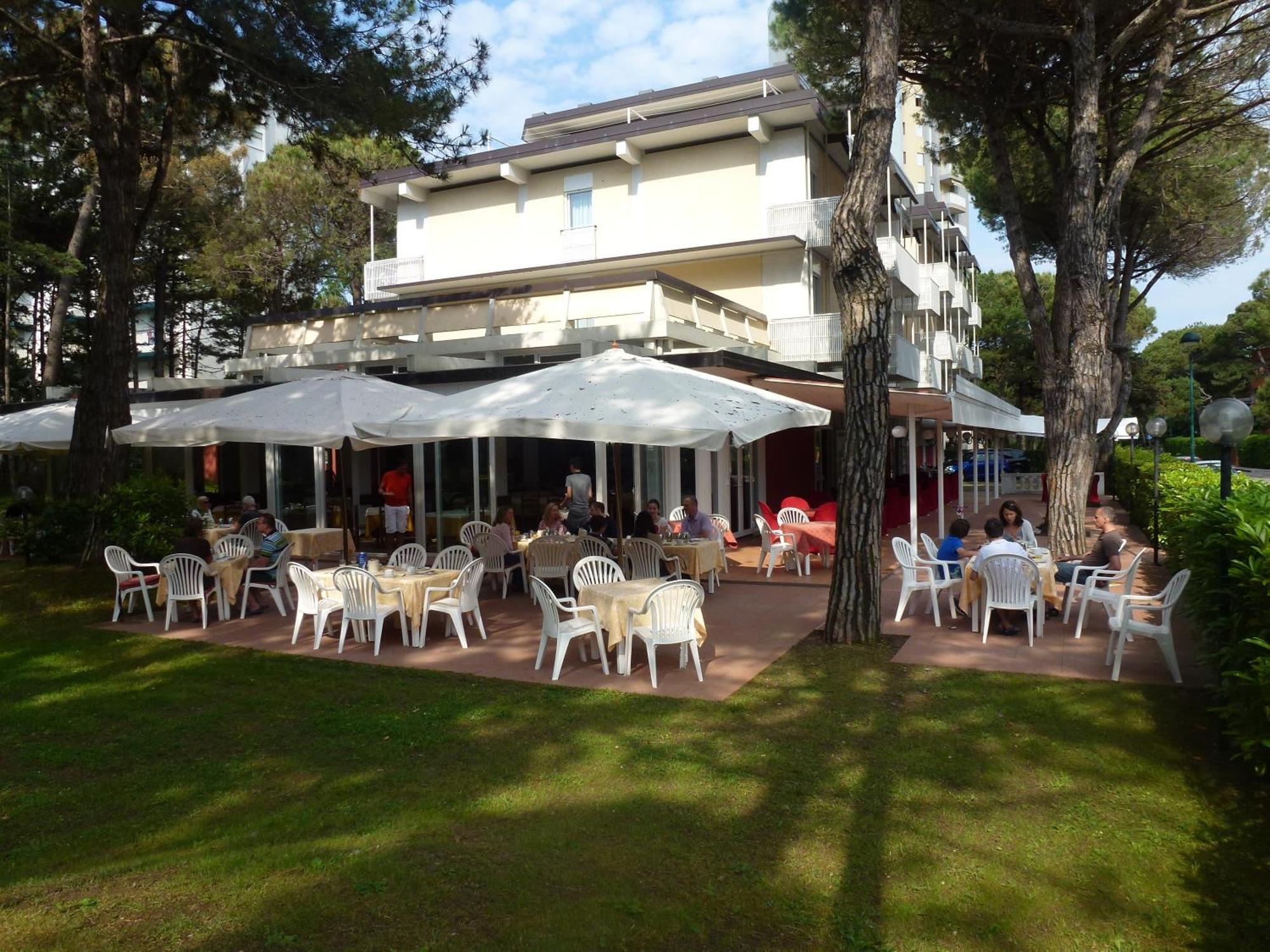 Hotel San Marco Lignano Sabbiadoro Zewnętrze zdjęcie